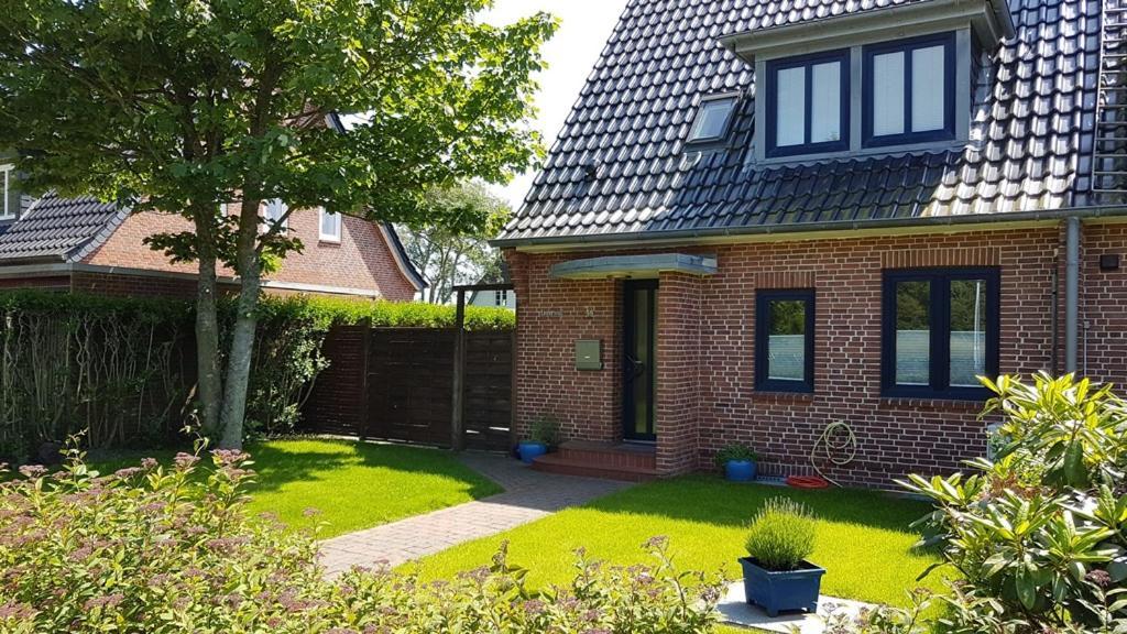 Geschmackvoll Eingerichtete Ferienwohnung Fuer 2 Personen, Verspricht Entspannung Pur. Вестерланд Экстерьер фото